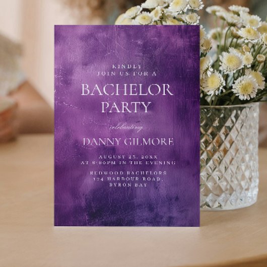 Invitation Bachelor simple et élégant violet