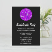 Invitation Bachelorette de basket-ball violet et noir (Debout devant)