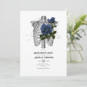 Invitation Bachelorette gothique florale bleu marine (Debout devant)