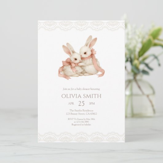 Invitation Baignoire Bébé Lapin Rose La Dentelle Vintage (Debout devant)