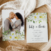 Invitation Baise blanche | Bébé en baby shower fleuri