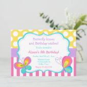 Invitation Baisers à papillon et fête des voeux d'anniversair (Debout devant)