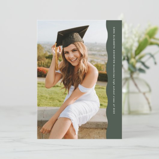 Invitation Balisage photo vert à bord ondulé simple (Debout devant)