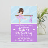 Invitation Ballerina Brown cheveux dans le violet Tutu Annive (Debout devant)