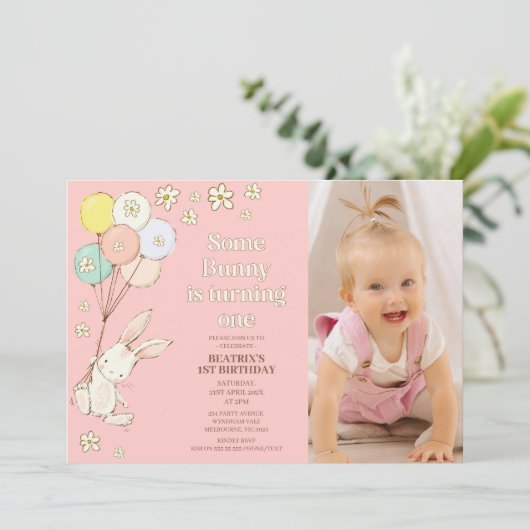 Invitation Ballons de marguerites roses foncées Quelques lapi (Debout devant)