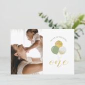 Invitation Ballons Gold & Sage | Fête du 1er anniversaire du  (Debout devant)