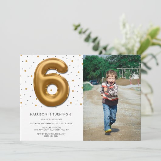 Invitation Balloon à huile d'or moderne 6e anniversaire Photo (Debout devant)
