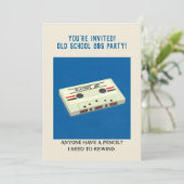 Invitation Bande de cassette rétro amusante avec un crayon (Debout devant)