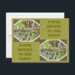 Invitation Banded Tussock Moth Caterpillar Fête d'anniversair<br><div class="desc">Cette chenille fait un cocon de ses cheveux et feuilles secs et hivers sur le sol de la forêt.  Lorsqu'il apparaît comme un papillon de nuit,  au printemps,  il a une envergure d'ailes allant jusqu'à 2 pouces.</div>