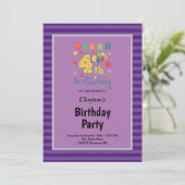 Invitation Bandes violettes encadrées 4e fête d'anniversaire (Debout devant)
