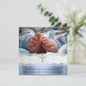 Invitation Baptême Bleu Blanc dentelle photo Bijou Croix garç (Debout devant)