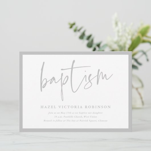 Invitation Baptême & Christening Moderne Script (Debout devant)