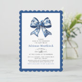 Invitation Baptême Élégant Bleu Floral Bow (Debout devant)