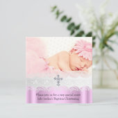 Invitation Baptême rose blanc dentelle photo Bijou Croix fill (Debout devant)