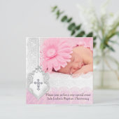 Invitation Baptême rose blanc dentelle photo Bijou Croix fill (Debout devant)
