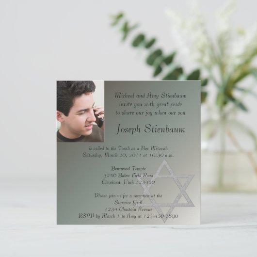 Invitation Bar Mitzvah (Debout devant)