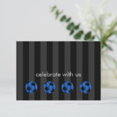 Invitation Bar Mitzvah Bleu et Black Soccer Ball (Debout devant)