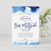 Invitation BAR MITZVAH lettré à la main bleu aquarelle hébreu (Debout devant)