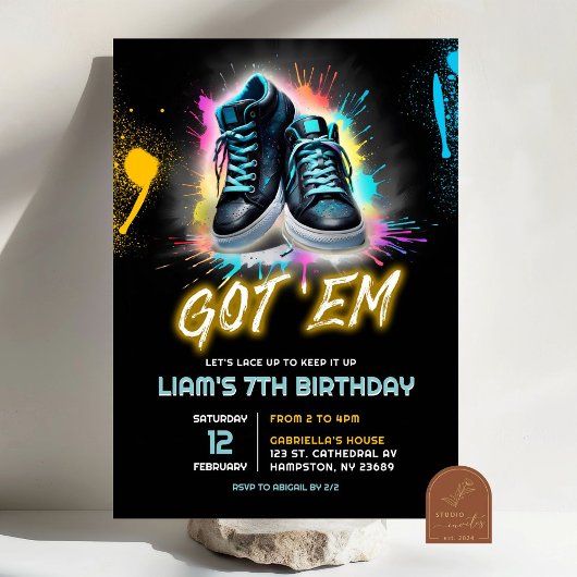 Invitation Bash de baskets noires pour l'anniversaire Got Em