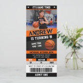 Invitation Basket-ball personnel Billet d'anniversaire avec i (Debout devant)