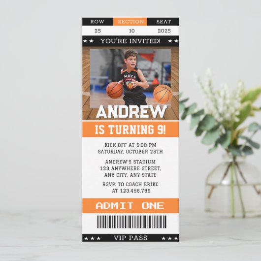 Invitation Basket-ball personnel Billet d'anniversaire avec i (Debout devant)