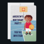 Invitation Basket Cute personnalisé<br><div class="desc">Nous pouvons créer ceci dans n'importe quelle couleur uniforme de basket ou changer n'importe quel élément du garçon selon les besoins. Un design de basket mignon pour toute fête d'anniversaire d'un futur joueur de basket ou de basket-ball, avec un jeune joueur de basket-ball en tenue de basket-ball sur un terrain...</div>