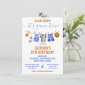 Invitation Basketball Clothesline fête d'anniversaire (Debout devant)