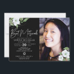 Invitation Bat mitzvah photo noir Argent Floral Aquarelle<br><div class="desc">Soyez fier, réjouissez-vous et présentez cette étape de votre Bat mitzvah préféré avec cette invitation photo sophistiquée et personnalisée ! Une aquarelle florale chic, étonnante, blanche et fausse parties scintillant argentée, une typographie en faux feuille d'argent et un type sans serif blanc superposent un arrière - plan noir spectaculaire sur...</div>