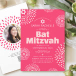 Invitation Bat mitzvah QR Code rose Photo Starburst Pop Retro<br><div class="desc">Soyez fier, réjouissez-vous et présentez ce jalon de votre Bat mitzvah préféré avec cette invitation amusante, branchée, super, personnalisée de code QR! Des étoiles de David ornent des starbursts de fleurs rouges, blanches et roses, avec une typographie moderne et audacieuse, rose vif et blanche sans serif, qui recouvrent un arrière...</div>