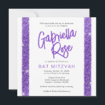 Invitation Bat mitzvah violet moderne Texte minimal moderne<br><div class="desc">Parties scintillant violet moderne, simple et minimaliste invitation Bat mitzvah avec amusant et funky audacieux calligraphie nom de script et design de typographie élégante pour une célébration mitzvah classique. Tous les libellés, les couleurs et les polices peuvent être modifiés avec l'Outil de conception Modèle. Coordonner les objets et la décoration...</div>