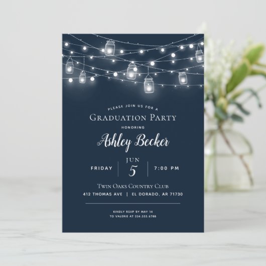 Invitation BBQ Rustique String Lights Graduation Party (Debout devant)
