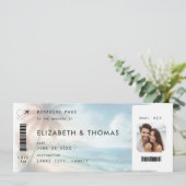 Invitation Beach Destination Boarding Pass QR All One Mariage (Debout devant)