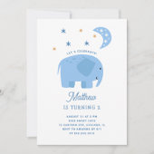 Invitation Beau éléphant bleu et lune. Enfants mignons annive (Devant)