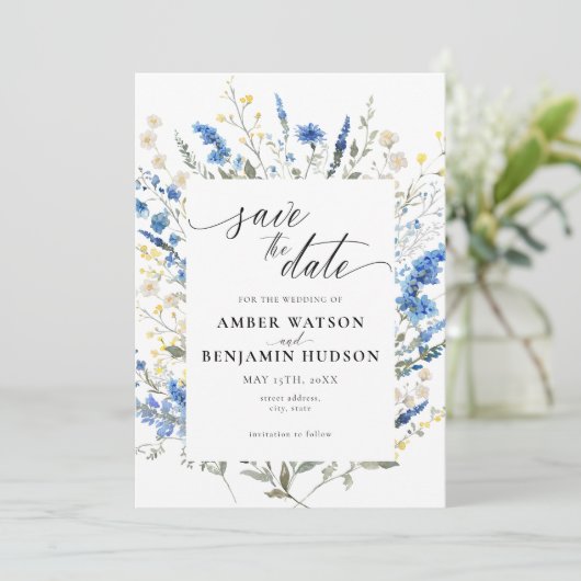 Invitation Bébé Bleu Lumière Dainty Flore Sauvage La Date (Debout devant)