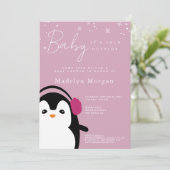 Invitation Bébé C'est froid dehors fille mignonne Penguin ros (Debout devant)