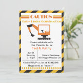 Invitation Bébé en construction Baby shower (Debout devant)