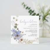 Invitation Bébé En Fleur Dusty Blue Floral Baby shower (Debout devant)