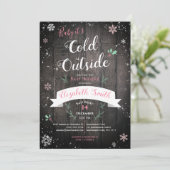 Invitation Bébé il fait froid à l'extérieur bébé fille bébé d (Debout devant)