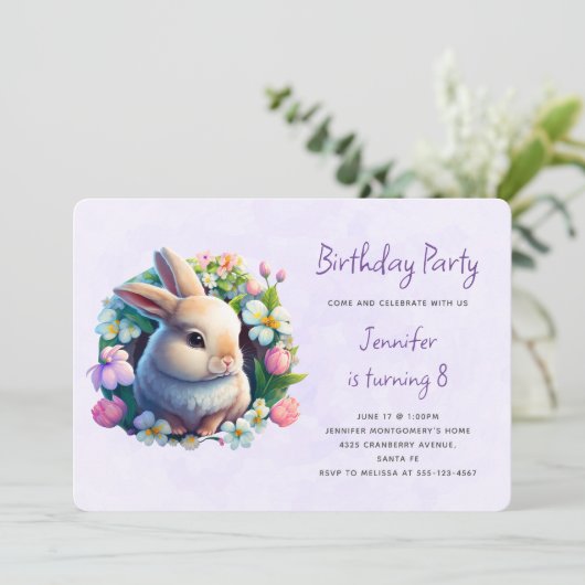 Invitation Bébé lapin dans les fleurs de printemps Anniversai (Debout devant)