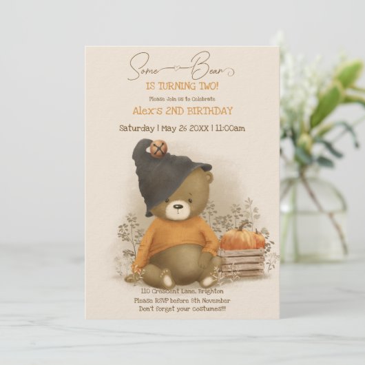 Invitation Bébé mignon Ours Halloween Anniversaire (Debout devant)