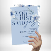 Invitation Bébé vient de dire oui Engagement floral bleu