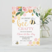Invitation Bee Day bourdon bebe rose anniversaire (Debout devant)