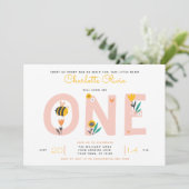Invitation Bee Yellow & Pink Floral ONE 1er anniversaire de b (Debout devant)