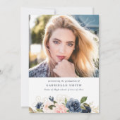 Invitation Belle fête de graduation florale bleu marine (Dos)