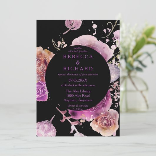 Invitation Belle mariage fleurie violette et noire (Debout devant)