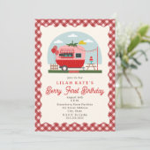 Invitation Berry First Birday Strawberry Camper (Debout devant)