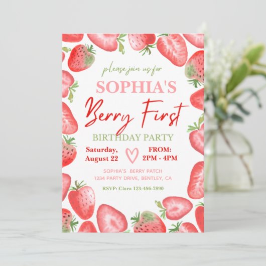 Invitation Berry First Birthday | fraise (Debout devant)