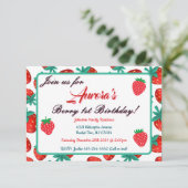 Invitation Berry fraise rouge Première fête d'anniversaire (Debout devant)