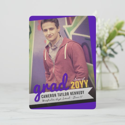 Invitation Big Grad Scribbles Photo Modern Graduation Party (Debout devant)