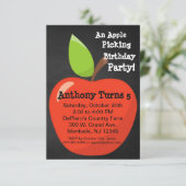 Invitation Big Red Pomme cueillir fête d'anniversaire (Debout devant)